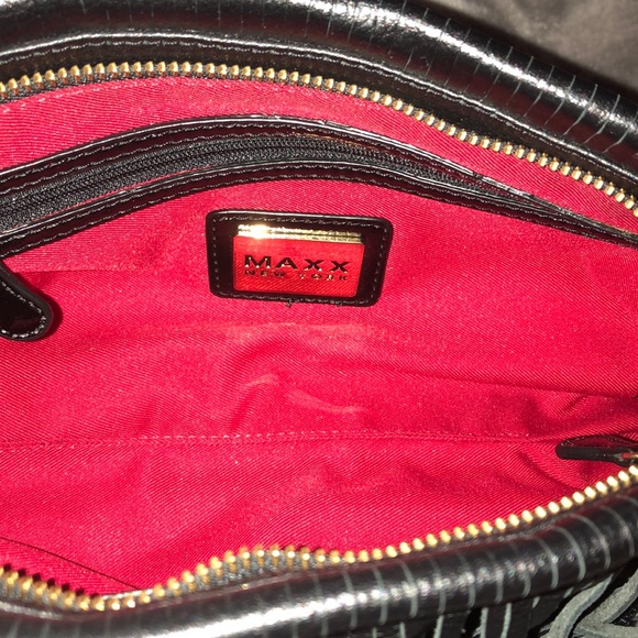 MAXX New York  leather and patent leather fringe - Picture 9 of 11